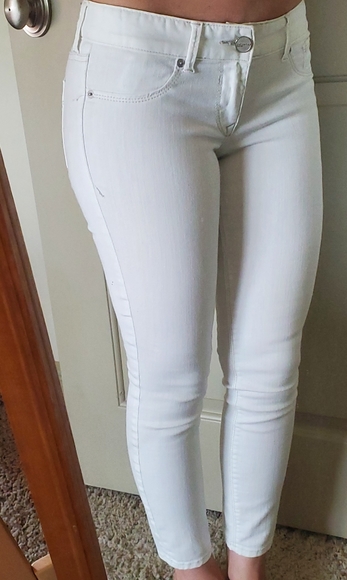 Express Stella Low Rise Jean Legging 